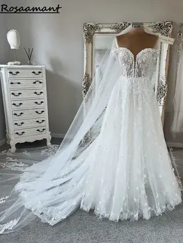 Снимка на Сватбена рокля с открити рамене Трапецовидна форма, Иллюзионные апликации, Дантелени сватбени рокли