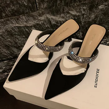 Дамски обувки-лодка на висок ток с остър пръсти и диаманти, Женски Пикантни Полусапожки, Черни, Елегантни френски тънки модела обувки, Новост Високо качество
